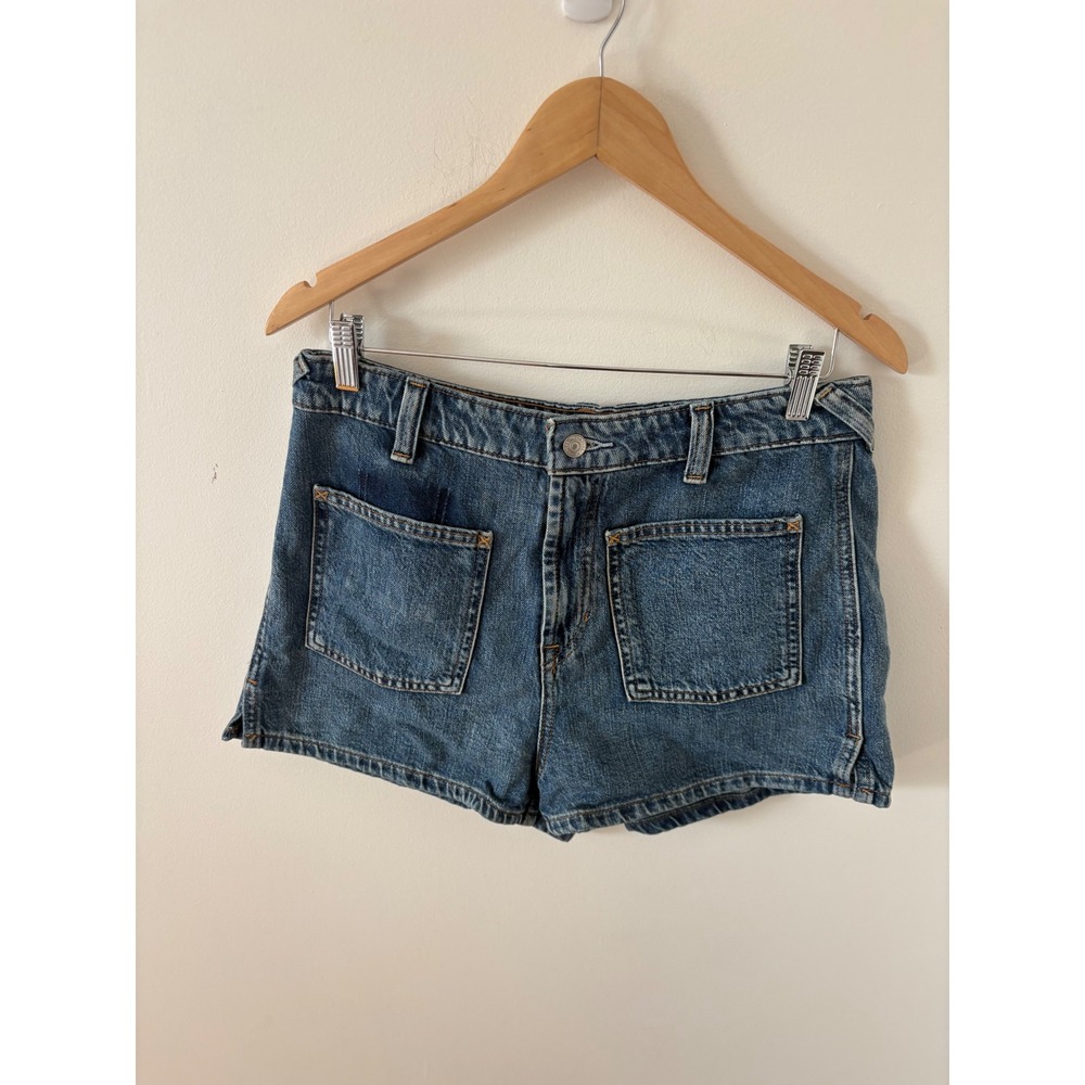 We The Free Free People Blue Denim Utility Patch Pocket Shorts Size 30